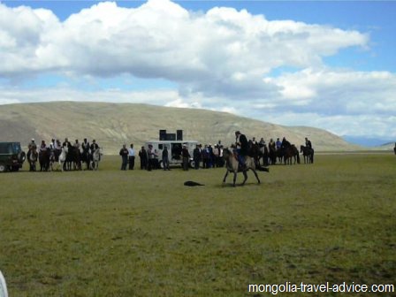 mongolia images: mongolian horseman