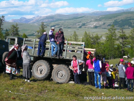 photos mongolia naadam festival
